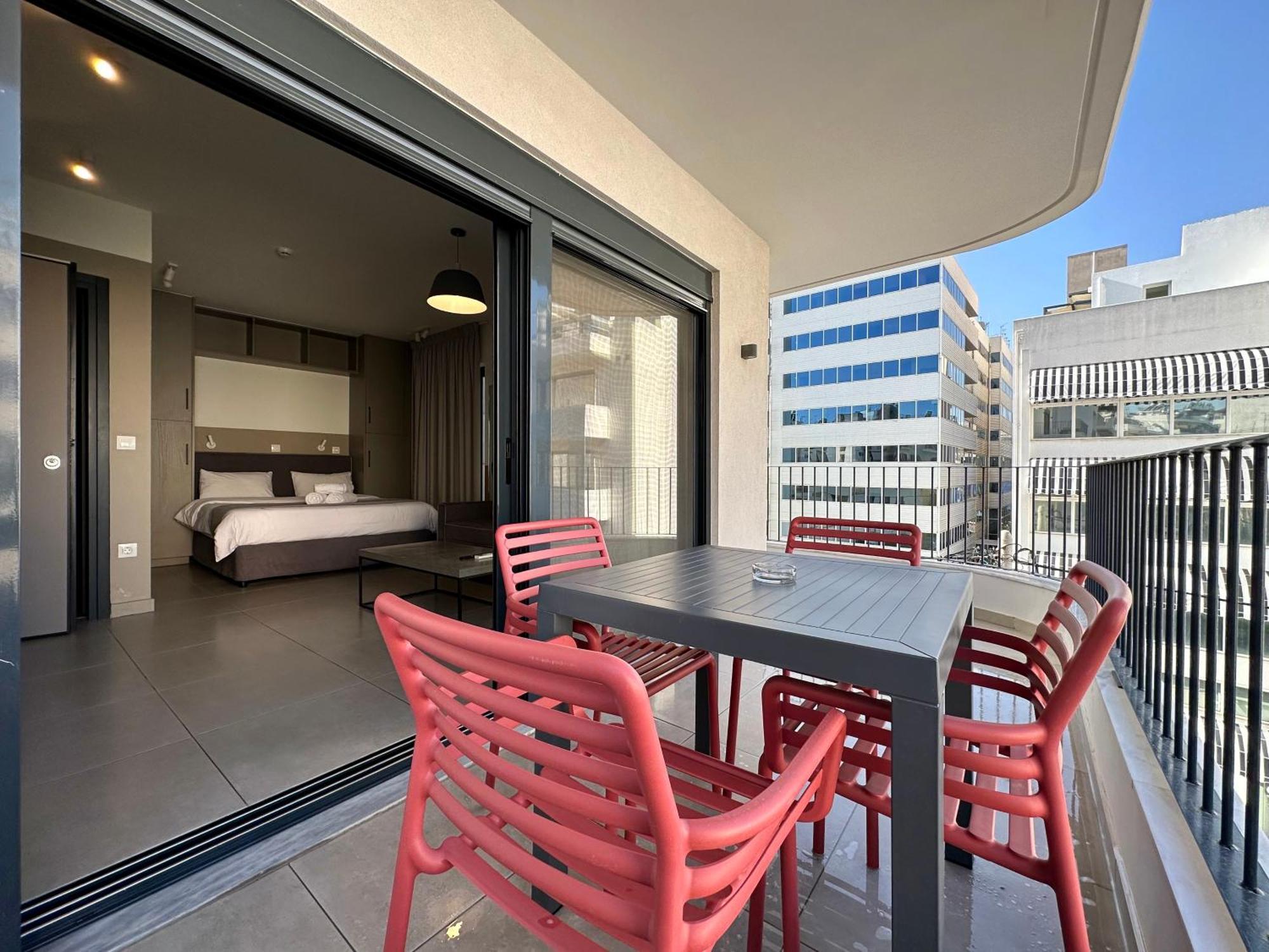 M & M - Boutique Apartments Афины Экстерьер фото